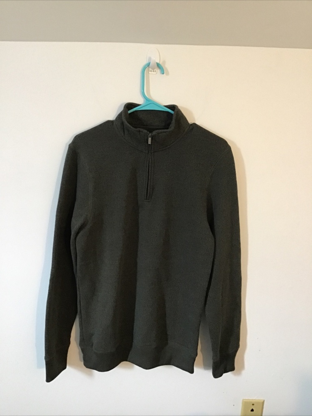 Sonoma Men’s 1/4 Zip Sweater